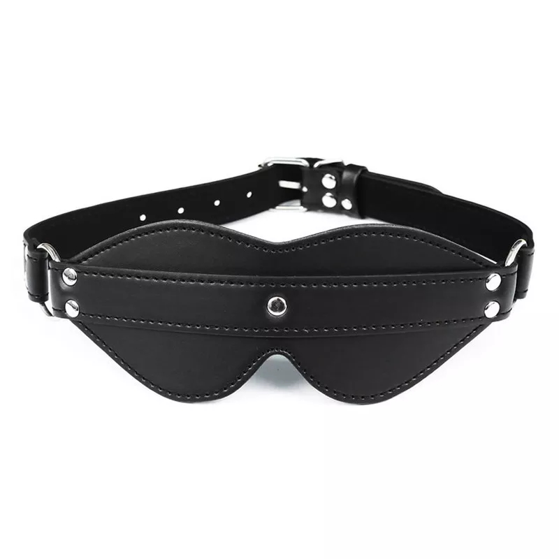 Маска черная с ремешком